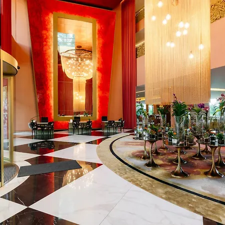 Отель Savoy Palace - The Leading Of The World - Savoy Signature Фуншал