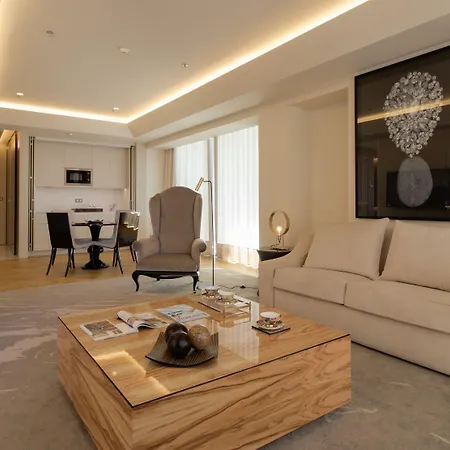Hotel Savoy Palace - The Leading Of The World - Savoy Signature