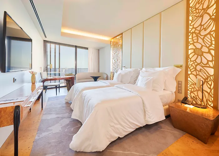 Savoy Palace - The Leading Of The World - Savoy Signature 5*