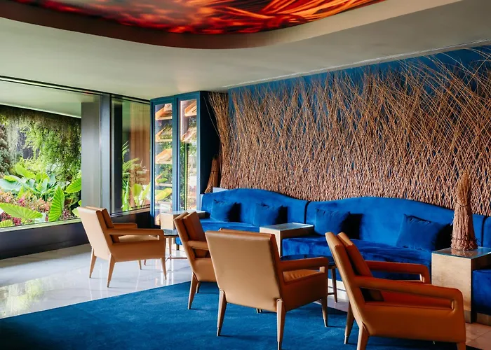 Savoy Palace - The Leading Of The World - Savoy Signature Szálloda 5*