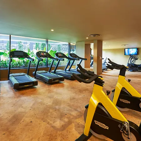 Savoy Palace - The Leading Of The World - Savoy Signature 5* فونشال