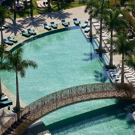 Savoy Palace - The Leading Of The World - Savoy Signature