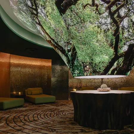 Savoy Palace - The Leading Of The World - Savoy Signature 酒店