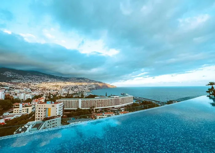 Savoy Palace - The Leading Of The World - Savoy Signature Hotell Funchal (Madeira)