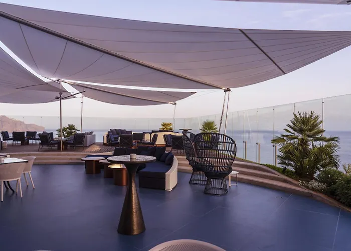 Savoy Palace - The Leading Of The World - Savoy Signature Hotell