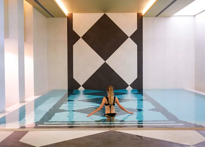 Savoy Palace - The Leading Of The World - Savoy Signature Hotell 5*